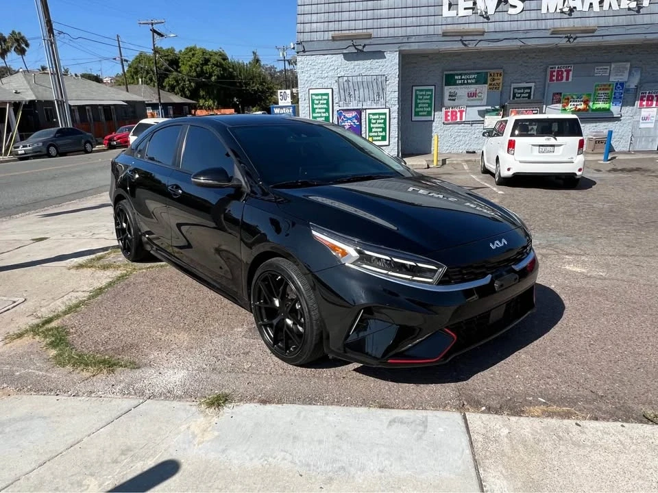 2023 Kia Forte - Image 7 of 17
