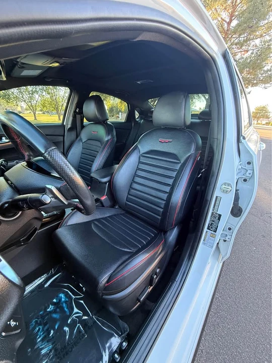 2023 Kia Forte - Image 9 of 18