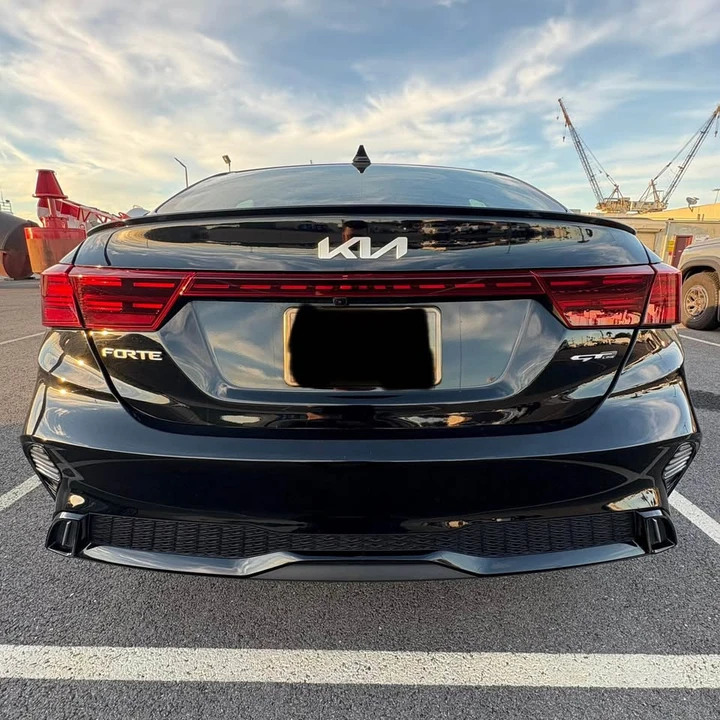 2023 Kia Forte - Image 6 of 15