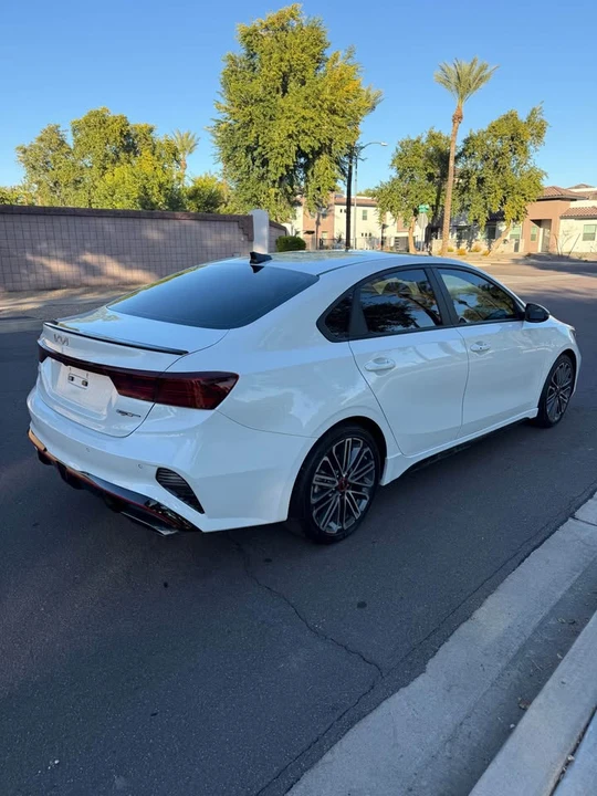 2023 Kia Forte - Image 4 of 18