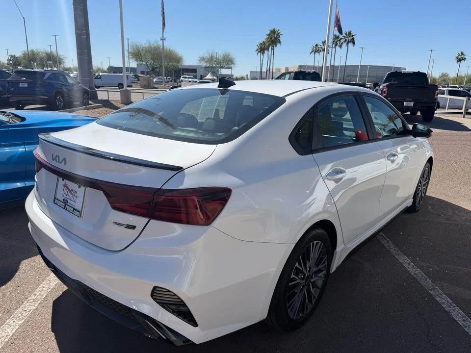 2023 Kia Forte - Image 3 of 5