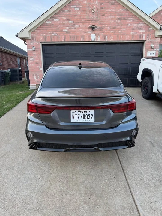 2023 Kia Forte - Image 6 of 17