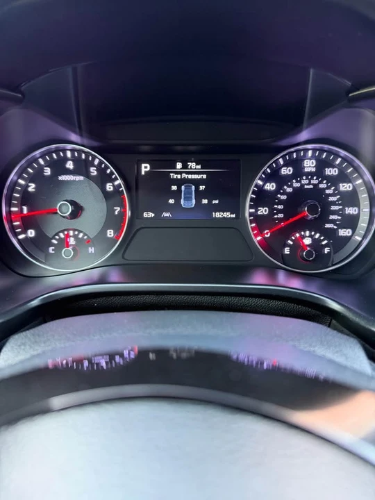 2023 Kia Forte - Image 16 of 17
