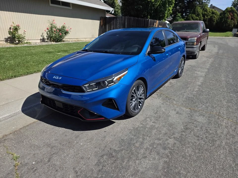 2023 Kia Forte - Image 3 of 18