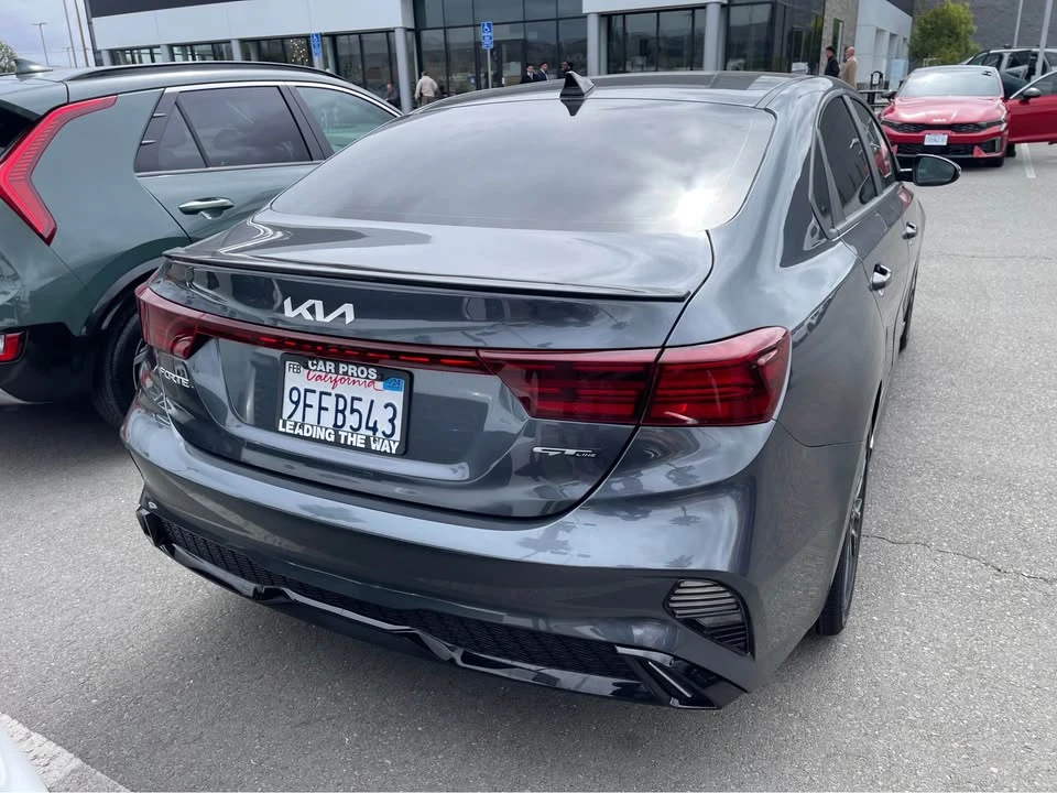 2023 Kia Forte - Image 4 of 6