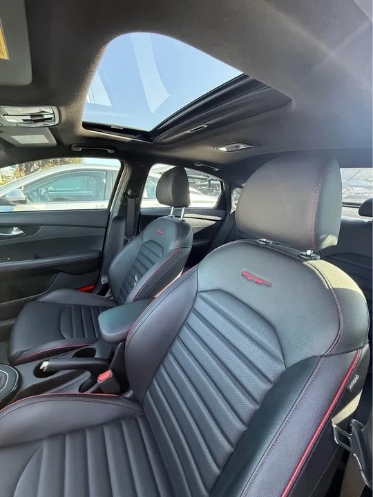 2023 Kia Forte - Image 10 of 10