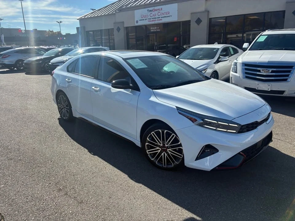 2023 Kia Forte - Image 3 of 7