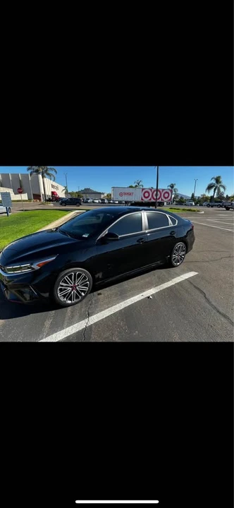 2023 Kia Forte - Image 3 of 4