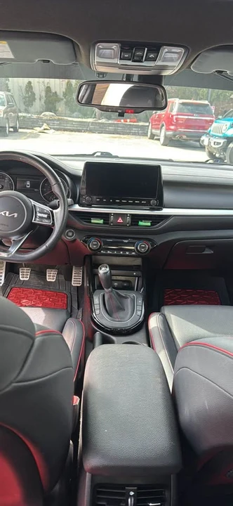 2023 Kia Forte - Image 8 of 9