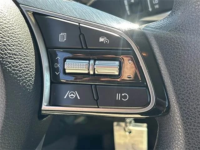 2023 Kia Forte - Image 15 of 15