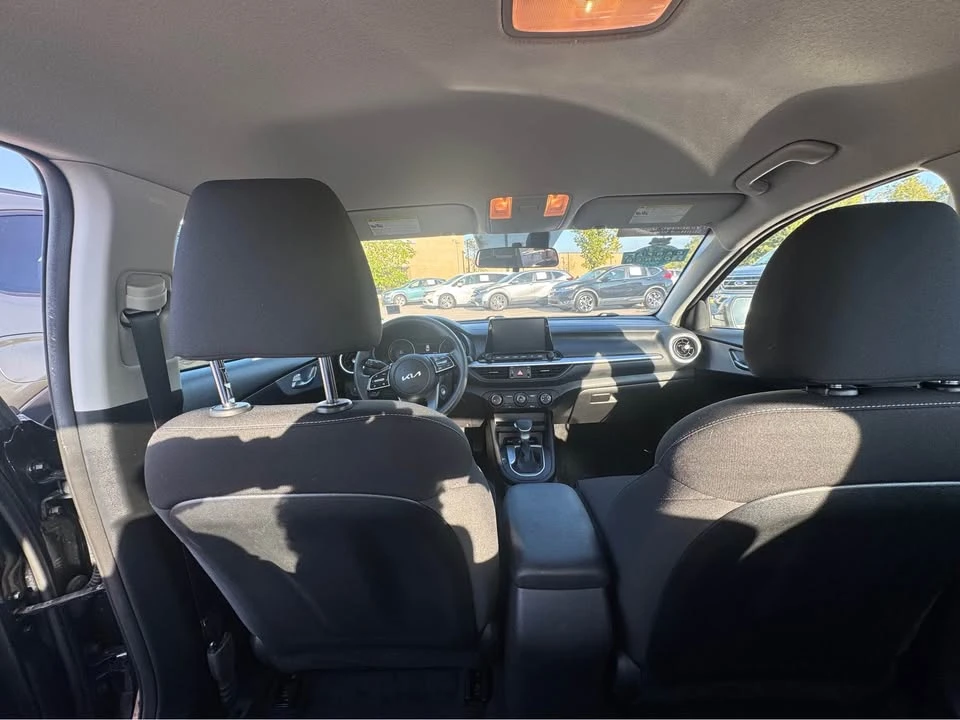2023 Kia Forte - Image 10 of 12