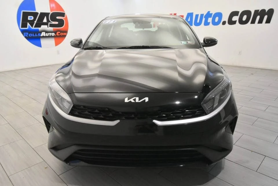 2023 Kia Forte - Image 7 of 17