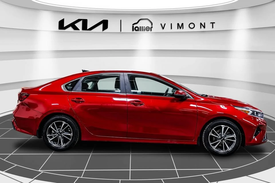 2023 Kia Forte - Image 17 of 20