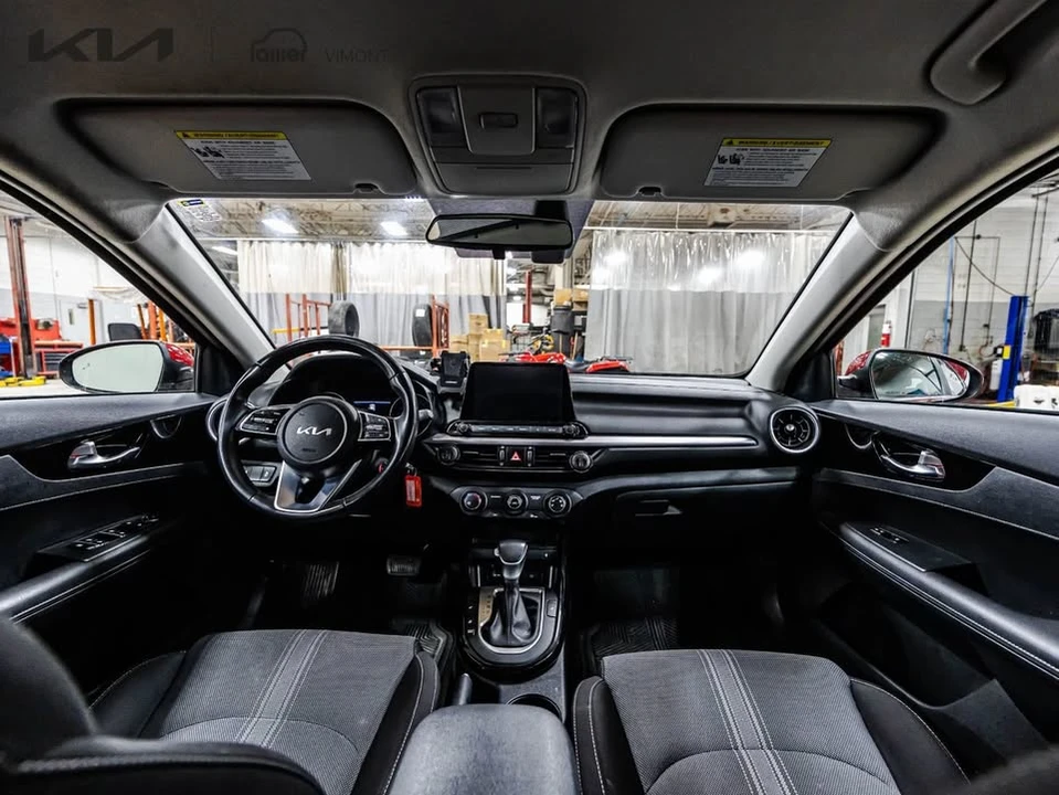 2023 Kia Forte - Image 12 of 20