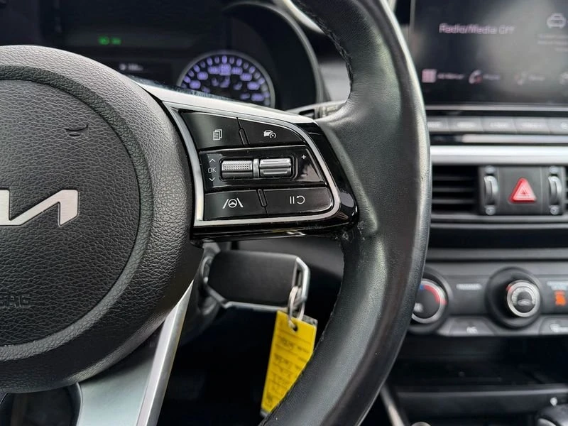 2023 Kia Forte - Image 12 of 15
