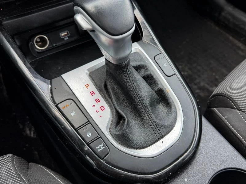 2023 Kia Forte - Image 11 of 15
