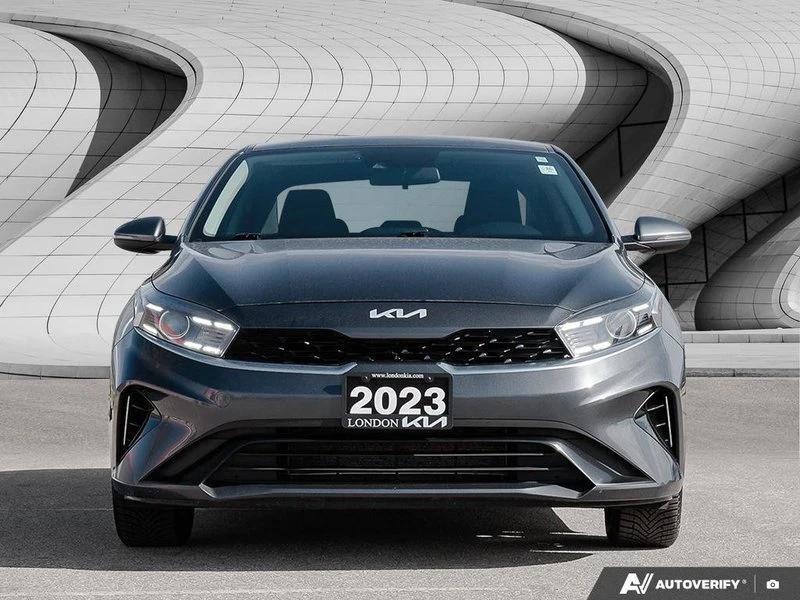2023 Kia Forte - Image 8 of 20