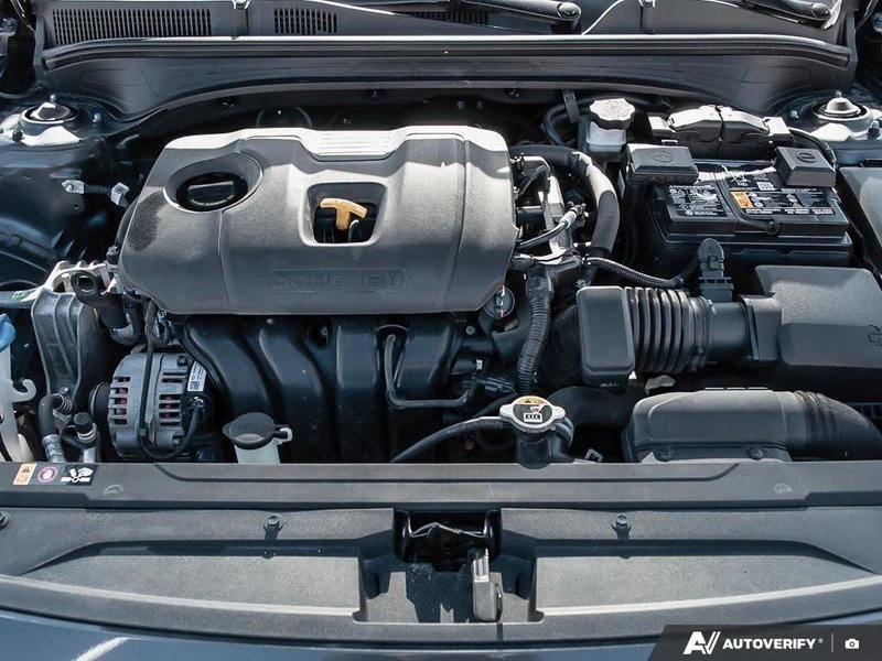 2023 Kia Forte - Image 9 of 20