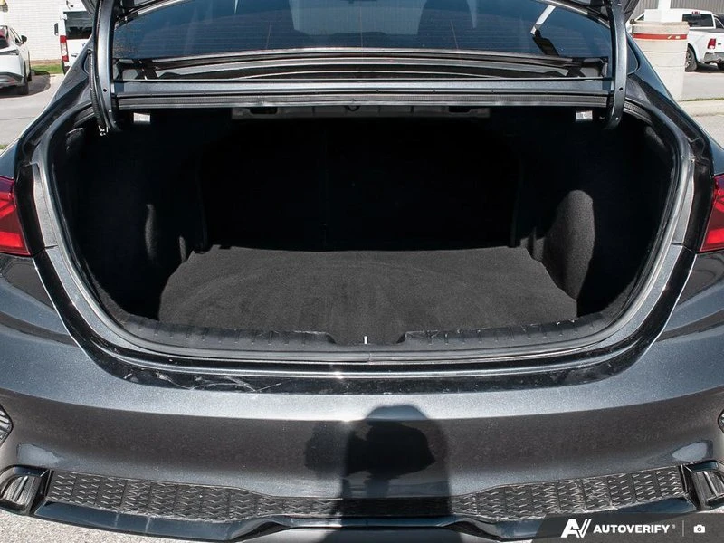 2023 Kia Forte - Image 10 of 20