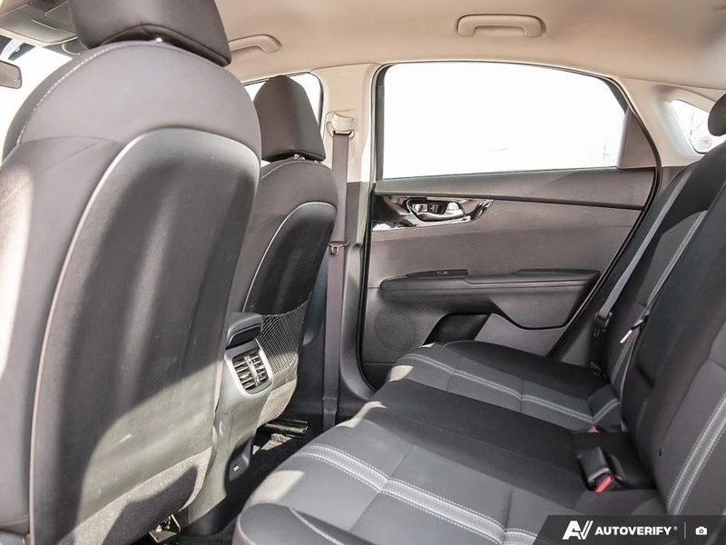 2023 Kia Forte - Image 19 of 20