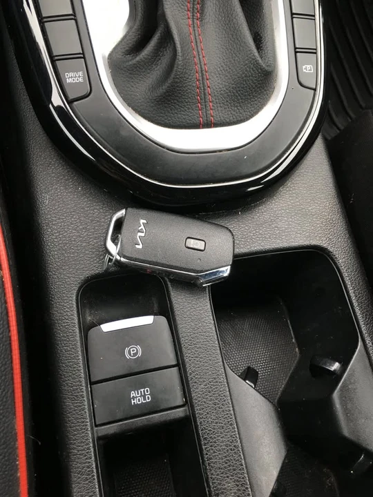 2023 Kia Forte - Image 11 of 19