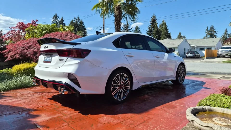 2023 Kia Forte - Image 9 of 21