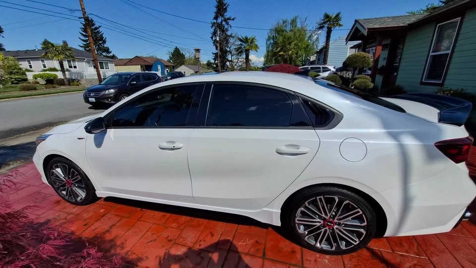 2023 Kia Forte - Image 8 of 21