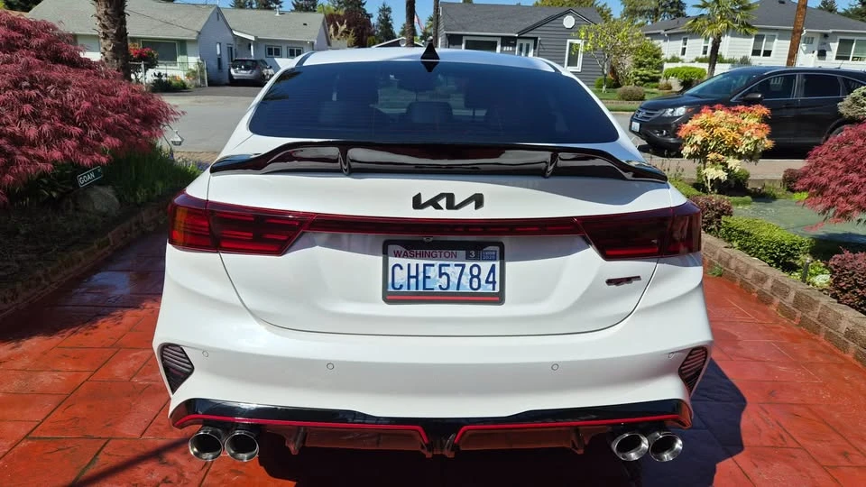 2023 Kia Forte - Image 10 of 21