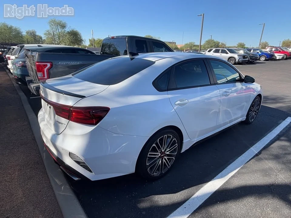 2023 Kia Forte - Image 2 of 6