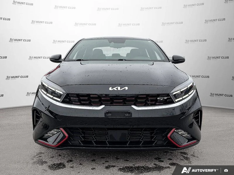 2023 Kia Forte - Image 8 of 20