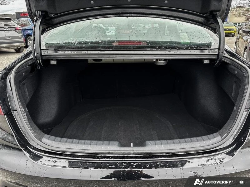 2023 Kia Forte - Image 16 of 20