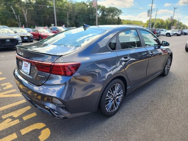 2023 Kia Forte - Image 6 of 19