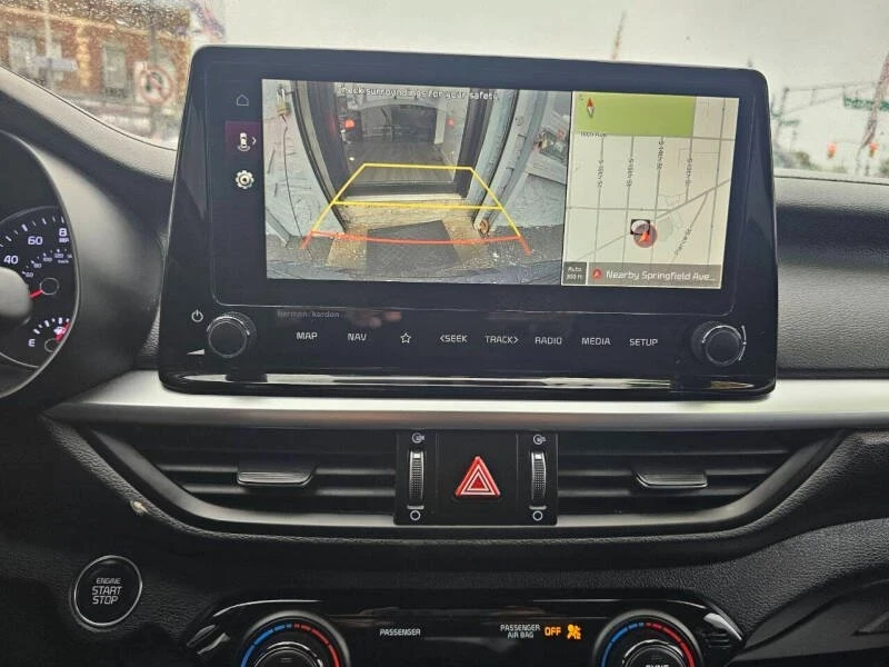 2023 Kia Forte - Image 17 of 20