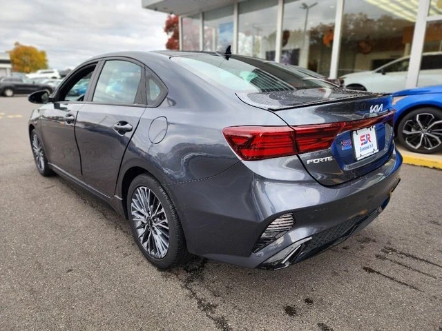 2023 Kia Forte - Image 4 of 17