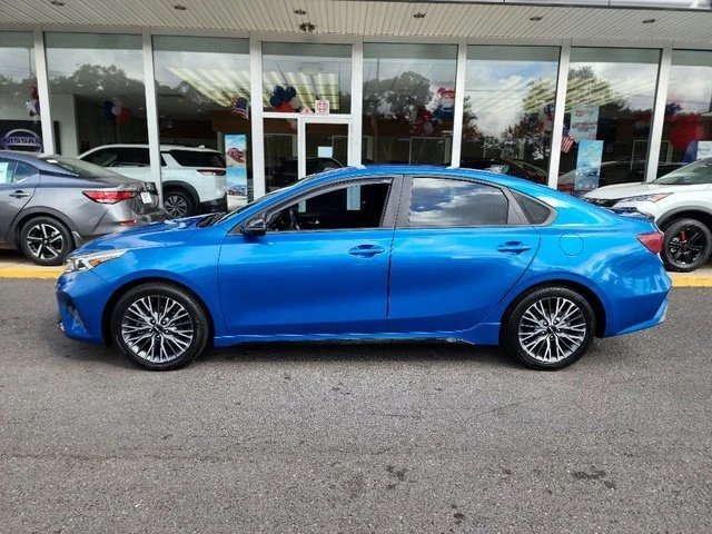 2023 Kia Forte - Image 3 of 20