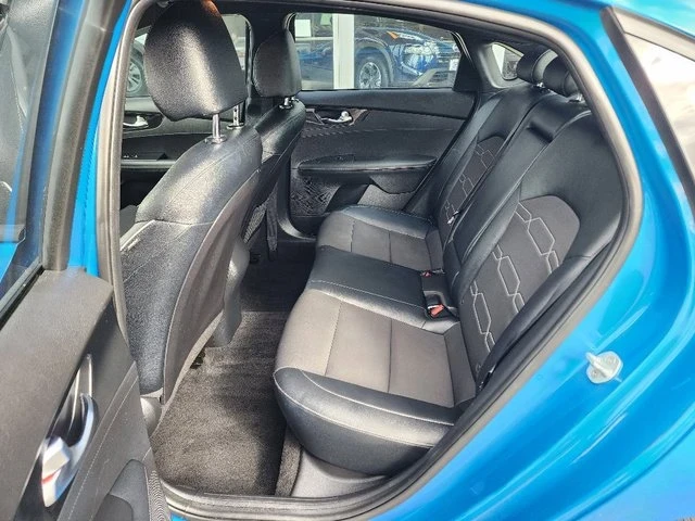 2023 Kia Forte - Image 18 of 20