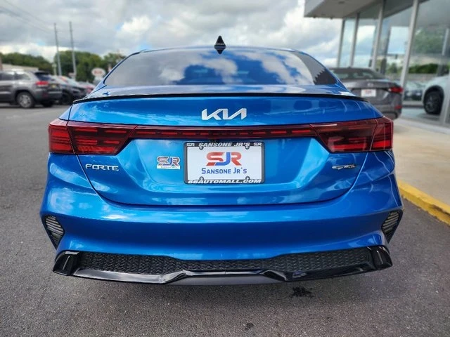 2023 Kia Forte - Image 5 of 20