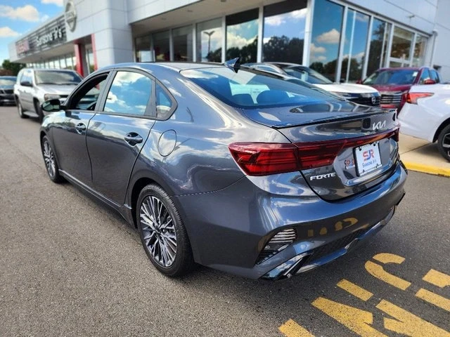 2023 Kia Forte - Image 4 of 19