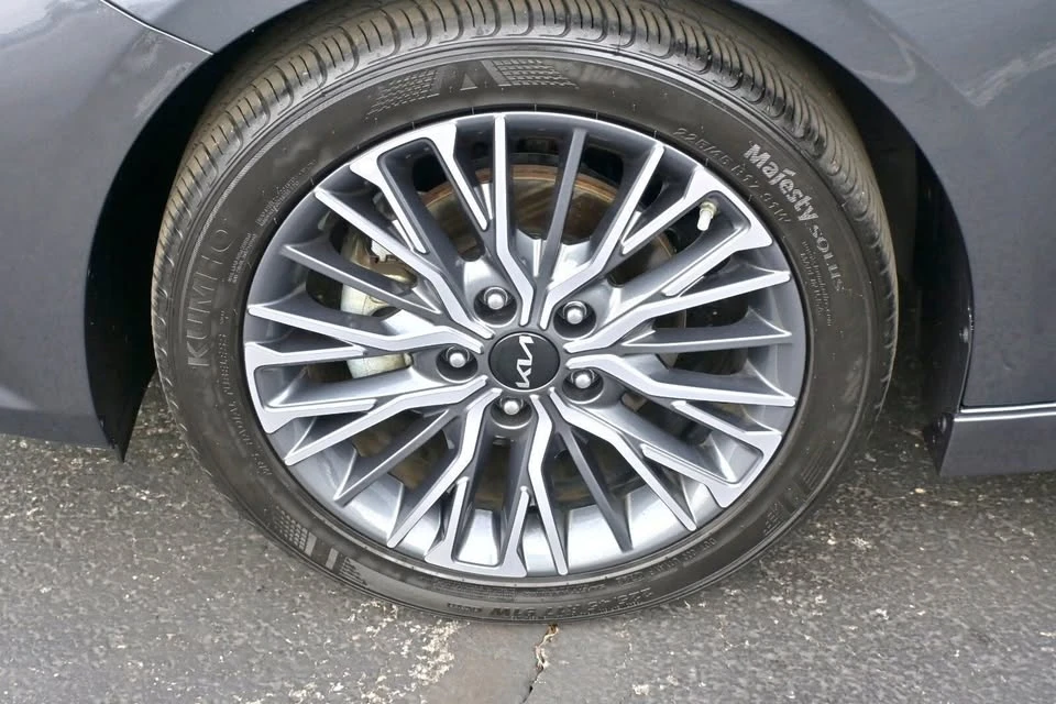 2023 Kia Forte - Image 18 of 18