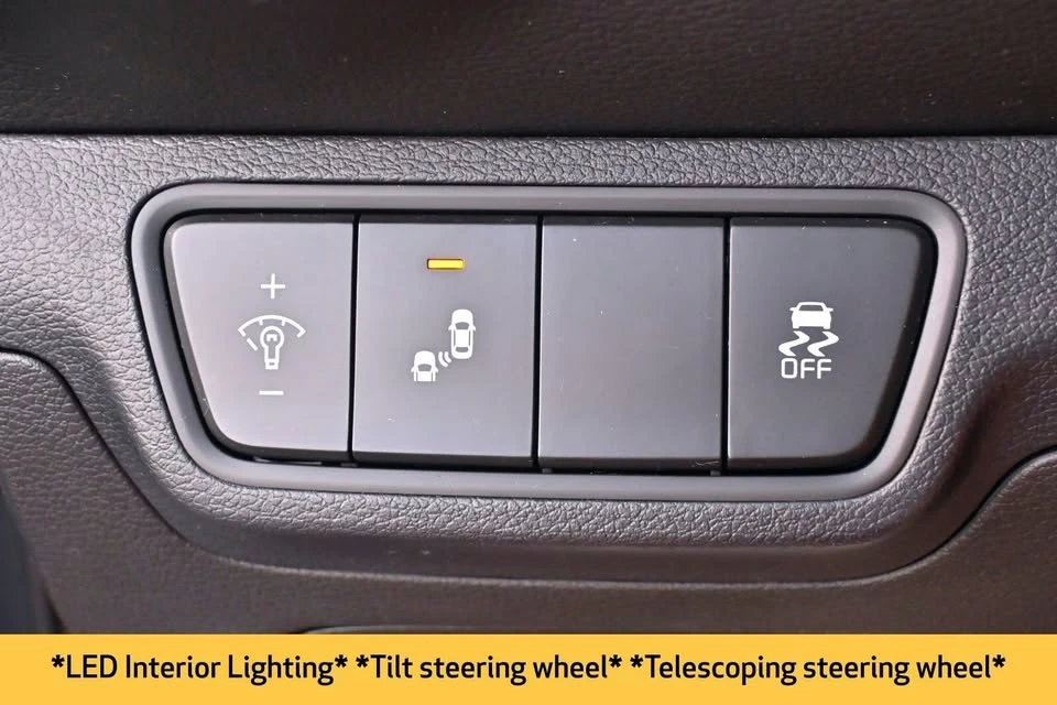 2023 Kia Forte - Image 9 of 18