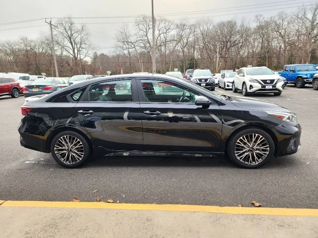 2023 Kia Forte - Image 7 of 20