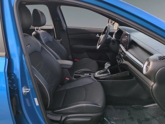 2023 Kia Forte - Image 15 of 15