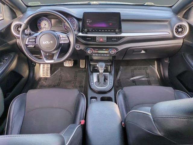 2023 Kia Forte - Image 10 of 15