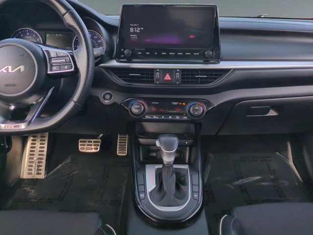 2023 Kia Forte - Image 11 of 15