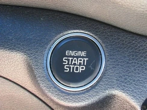 2023 Kia Forte - Image 16 of 19