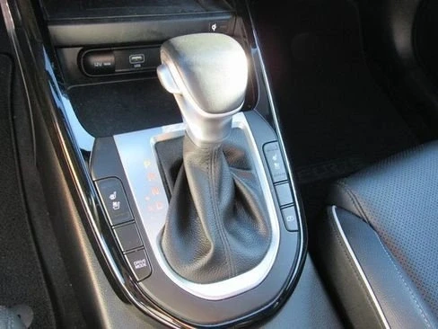 2023 Kia Forte - Image 15 of 19