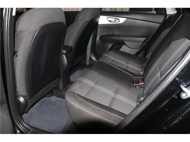 2023 Kia Forte - Image 16 of 18