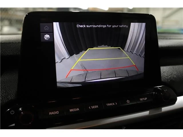 2023 Kia Forte - Image 7 of 18