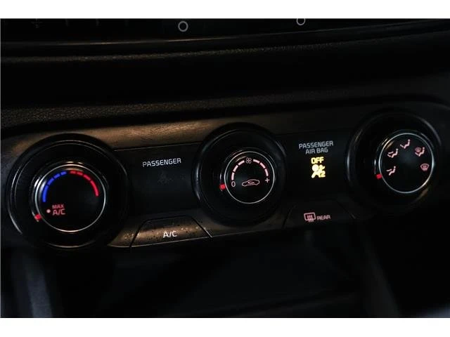 2023 Kia Forte - Image 12 of 18
