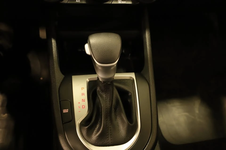 2023 Kia Forte - Image 6 of 11